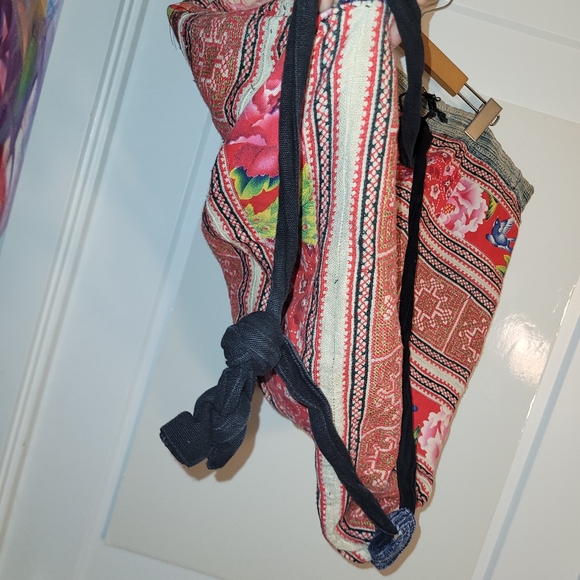 Hippie backpack bag with indigo dye trim - Picture 7 of 7